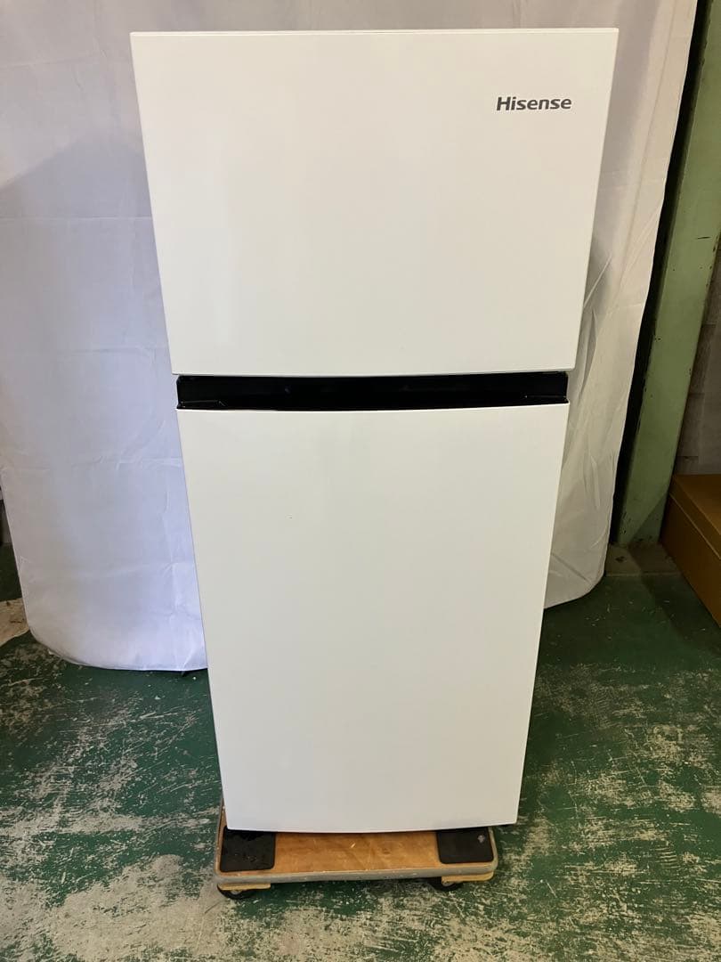 10h59 Hisense 120L 冷凍冷蔵庫 HR-B12E2W 2023年