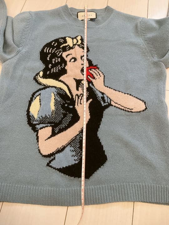 gucci disneyディズニーコラボ　白雪姫　ニット