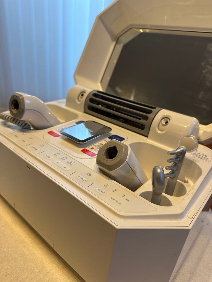 SAQINA 美顔器 Lulucie LEDライト付き