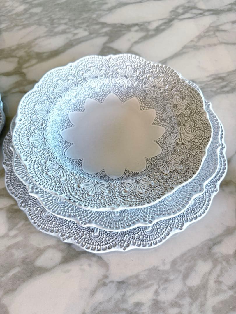 ブランディボワール レース模様 ホワイト陶器皿 6枚セット