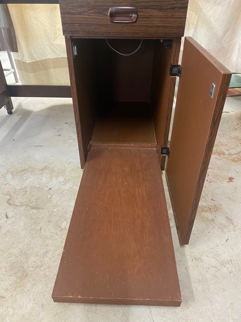 JANOME ジャノメ 折り畳み式 ミシン台 作業台 キャスター　コンセント