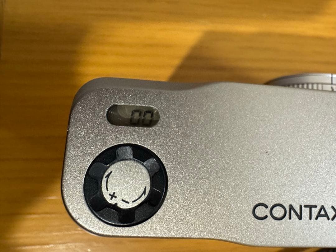 作動品　要修理　CONTAX T2 コンタックス