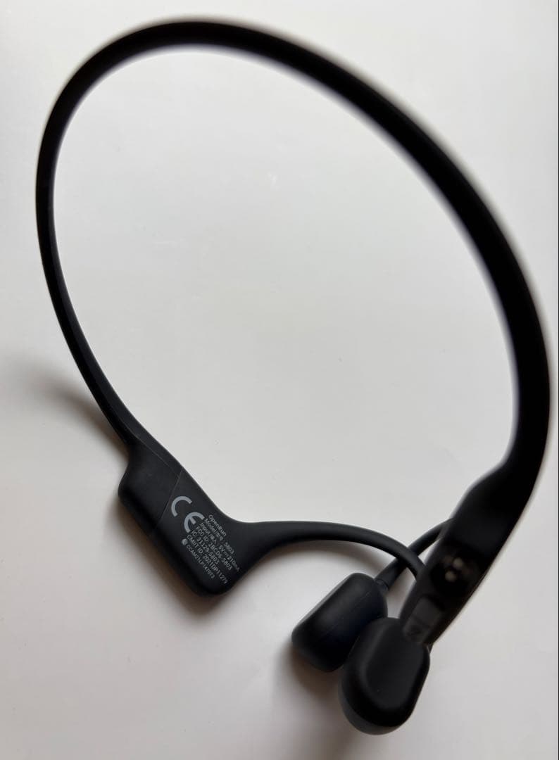 【保証書・レシート付】Shokz OpenRun 骨伝導イヤホン ブラック【美品