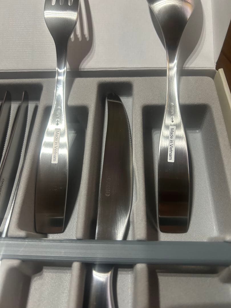 【送料込】イッタラ　カトラリーセット　24本