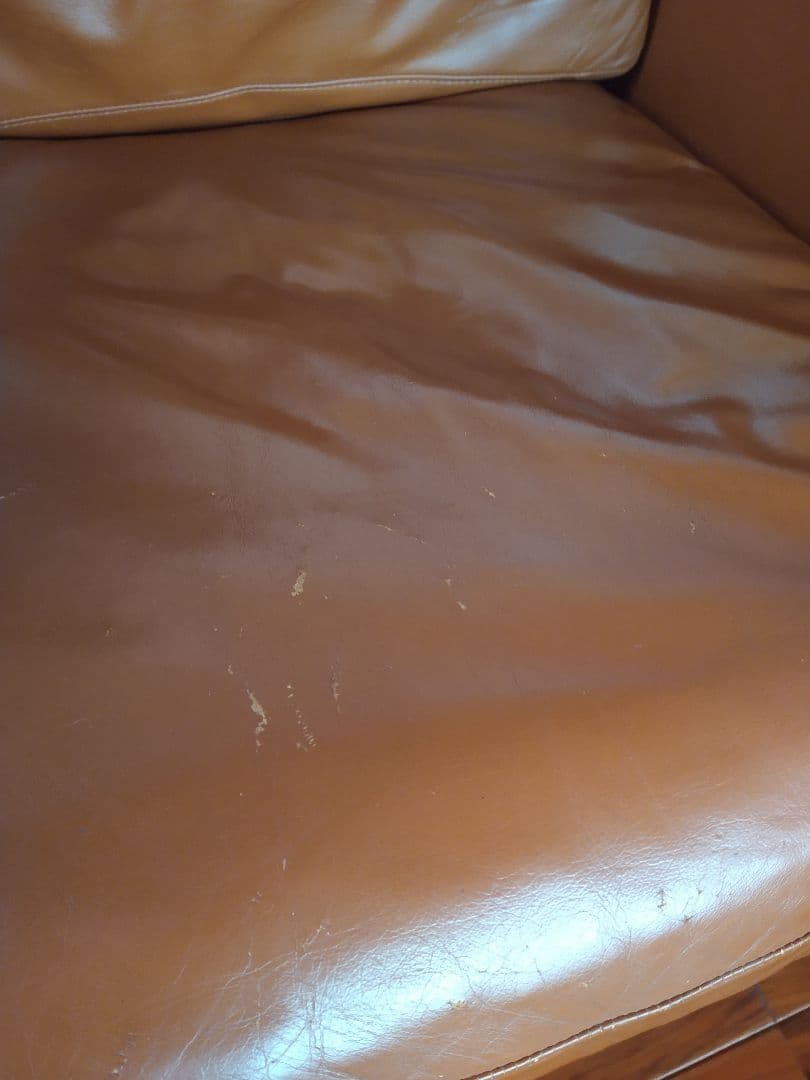 ボーコンセプト　 1人掛けソファ　本皮　レザー